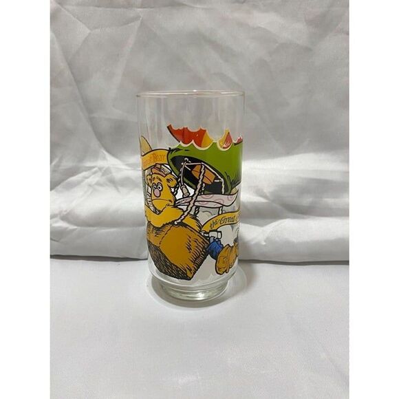 Vintage 1981 McDonald's The Great Muppet Caper Glass Kermit & Gonzo 5.75 inch - Picture 4 of 10